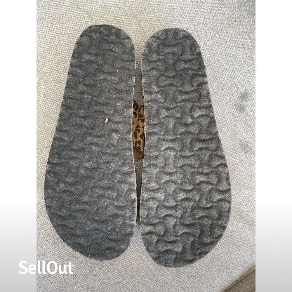 Sandtracks Women's Leopard Print Criss-Cross Comfort Sandals Size 9 - Picture 5 of 5